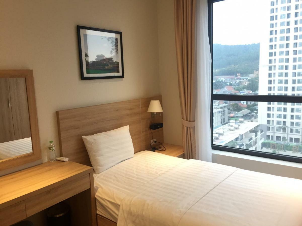 Dtj Hometel Ha Long Esterno foto